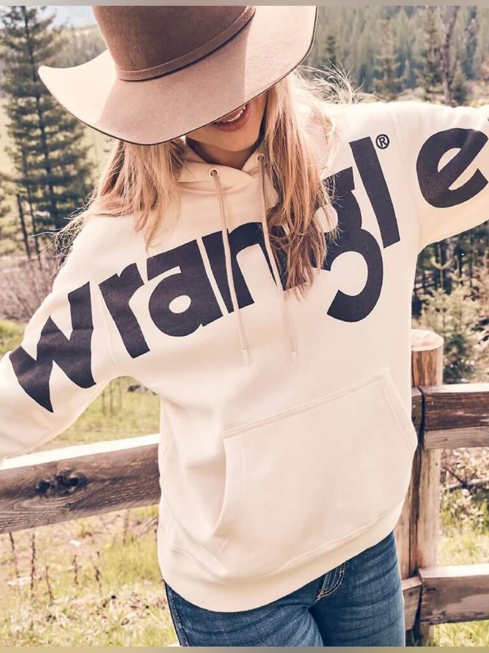Women's Wrangler Wide Open Spaces Logo Oversized Hoodie XL NWT